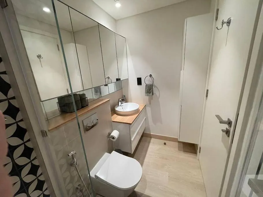 Apartment Modern 2-Br Work Space Dubai Hills Collective